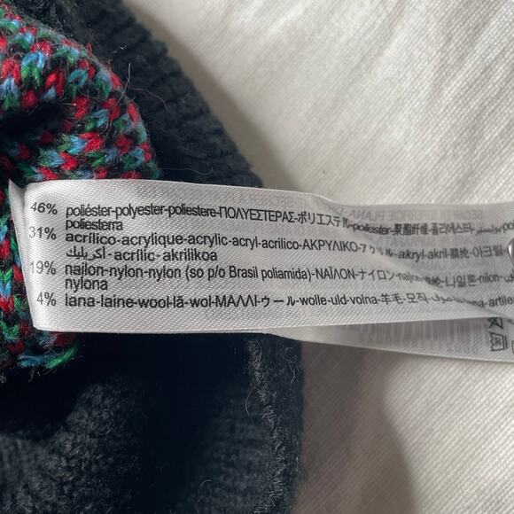 NWT Zara Disney Mickey Mouse Jacquard Knit Sweater Size Small Chunky Cozy Warm - Picture 5 of 6